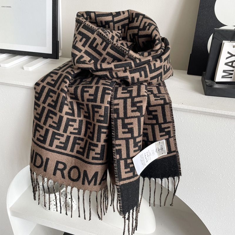 Affordable Fendi FF Scarf In Wool and Cashmere Brown