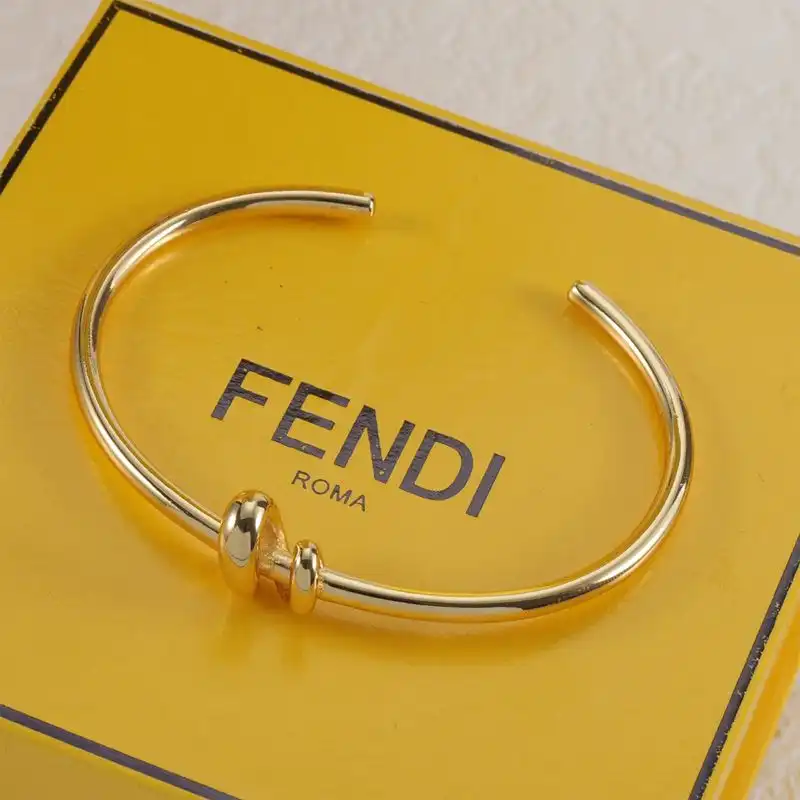 HOT Fendi Filo F Bangle Bracelet In Metal Gold