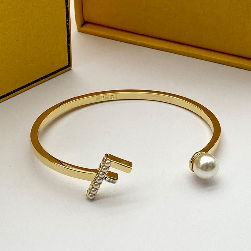 Affordable Fendi First Bangle Bracelet In Metal with Crystals and Pearls Gold