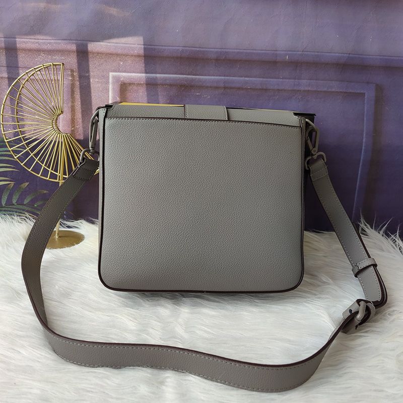 Affordable Fendi Medium Baguette Messenger In Cuoio Romano Leather Grey