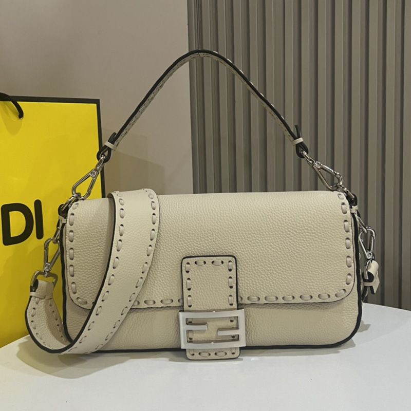 HOT Fendi Medium Baguette Selleria Bag In Cuoio Romano Leather Beige