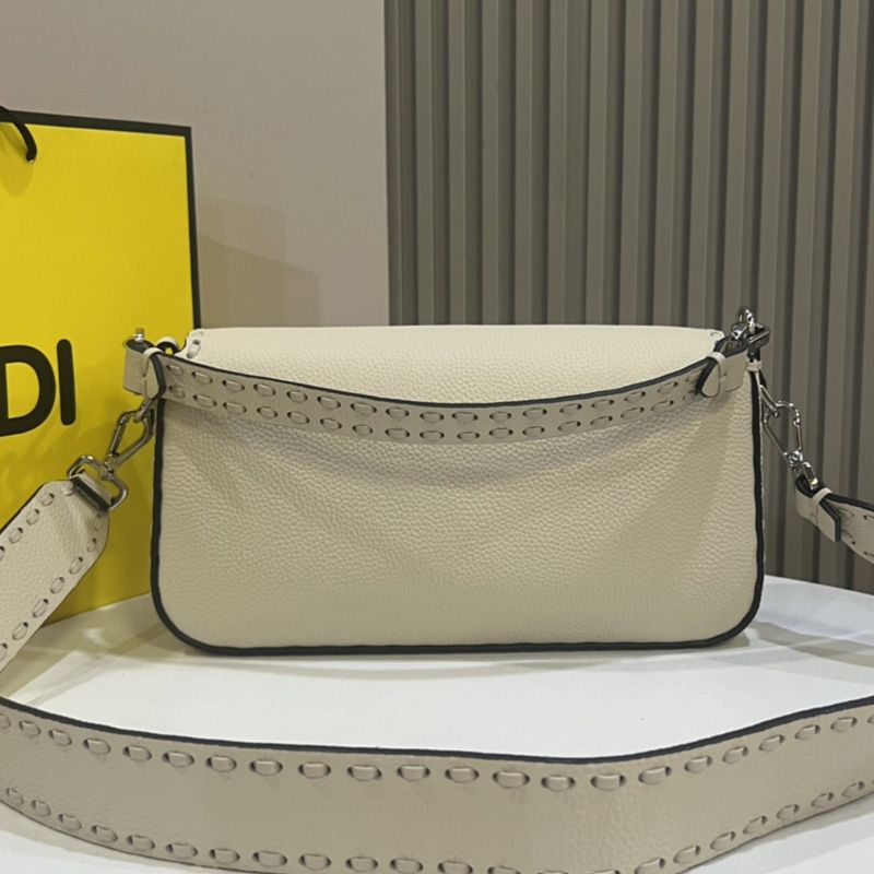 HOT Fendi Medium Baguette Selleria Bag In Cuoio Romano Leather Beige