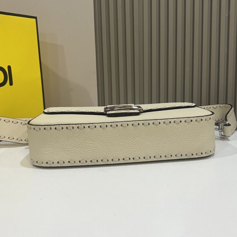 HOT Fendi Medium Baguette Selleria Bag In Cuoio Romano Leather Beige