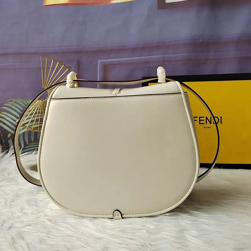 Affordable Affordable Fendi Medium C'mon Bag In Calf Leather White