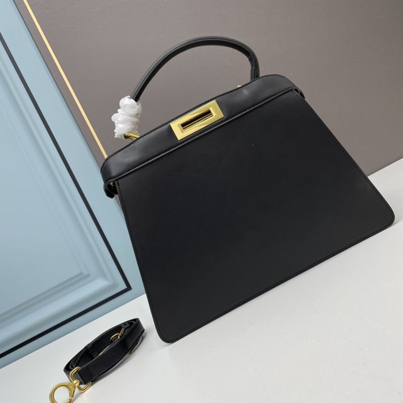 Affordable Fendi Medium Peekaboo ISeeU Bag In Nappa Laether Black