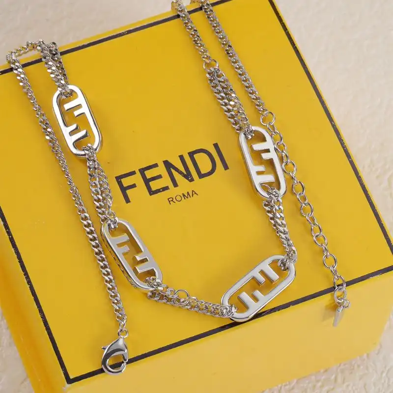 Affordable Fendi O'Lock Chain Necklace In Metal Palladium