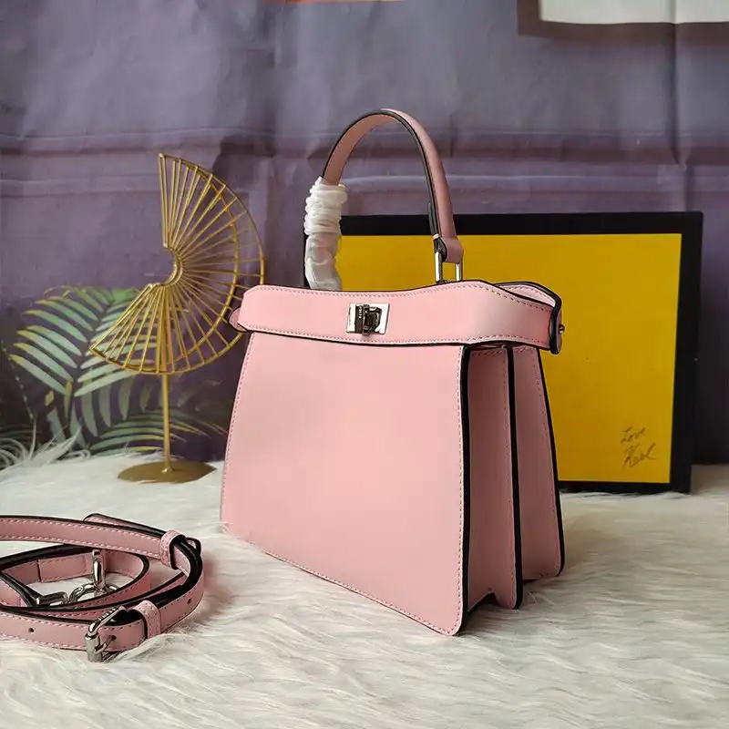 HOT Fendi Petite Peekaboo ISeeU Bag In Nappa Leather Pink