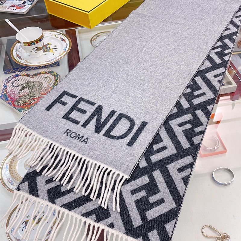 Affordable Fendi Roma Logo Scarf In Cashmere and Wool Grey