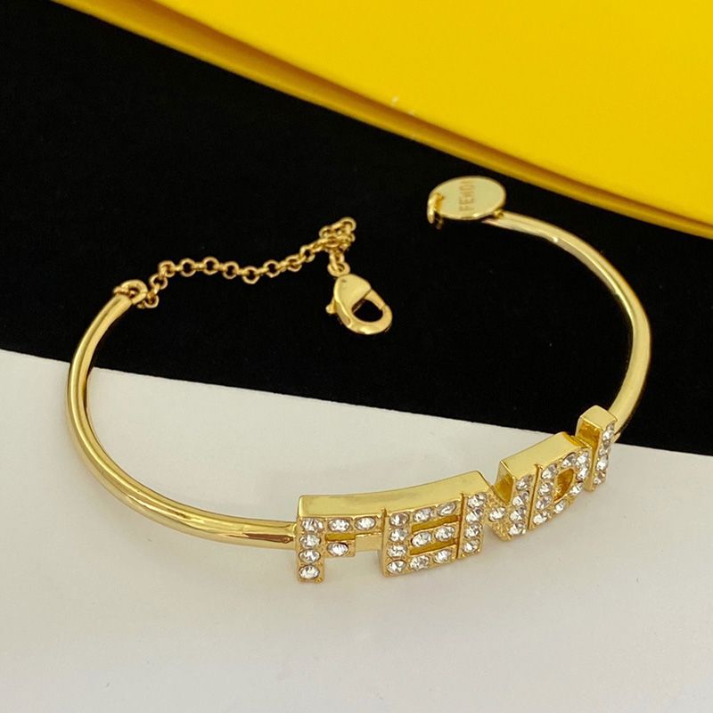 Affordable Fendi Fendigraphy Bracelet In Metal with Crystals Gold