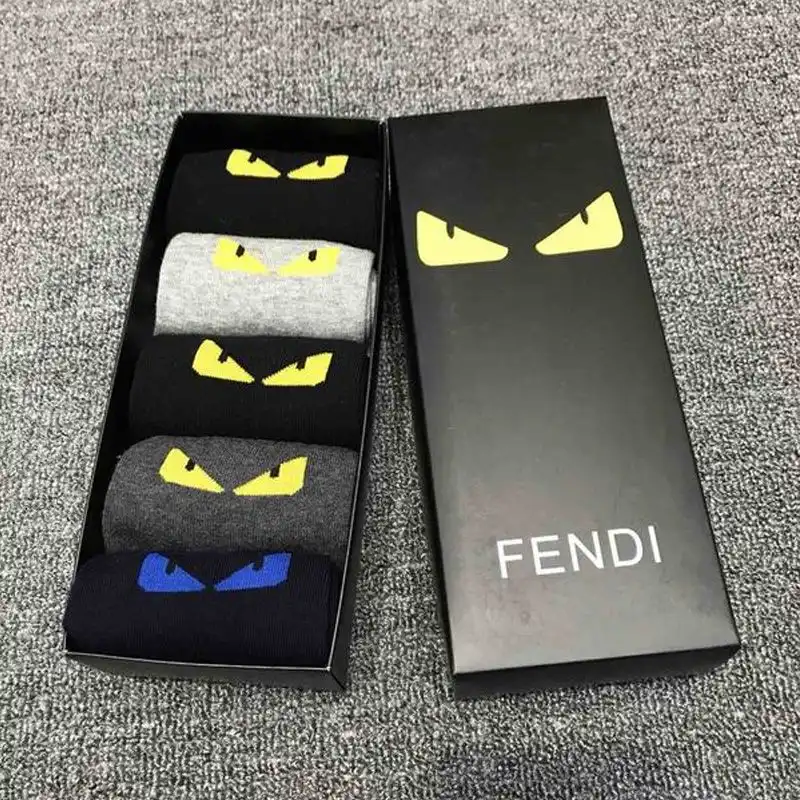 Cheap Fendi Socks Set 040337