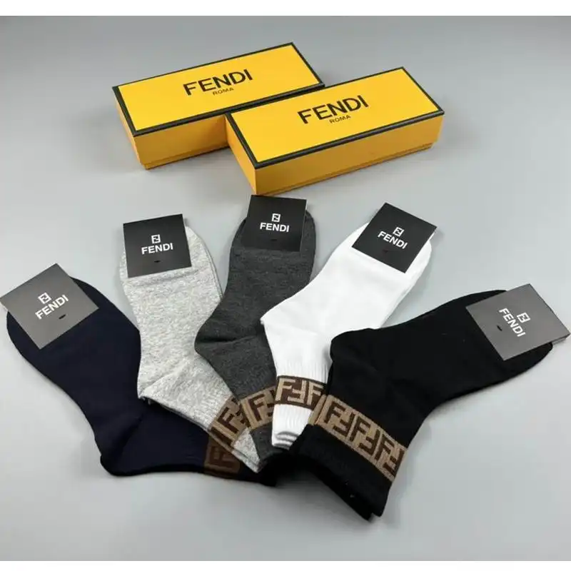 Fendi Socks Set 101703