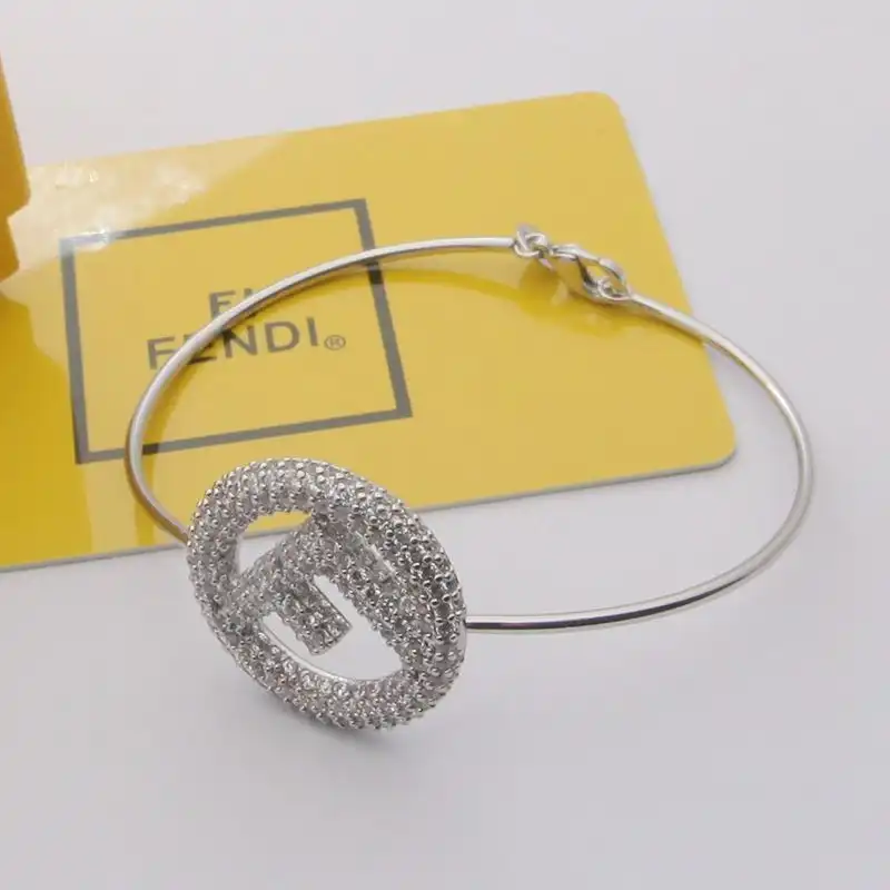 HOT F is Fendi Clip Bracelet In Crystal Metal Palladium