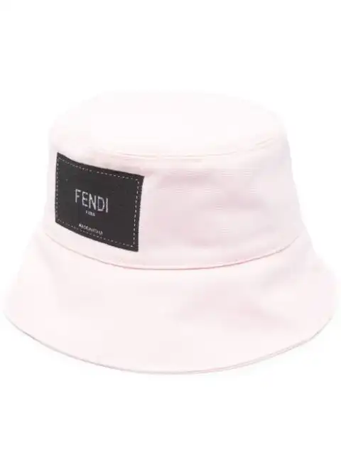 FENDI logo-patch bucket hat