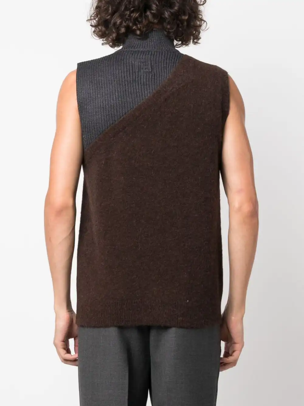 Cheap FENDI panelled ribbed zipped vest