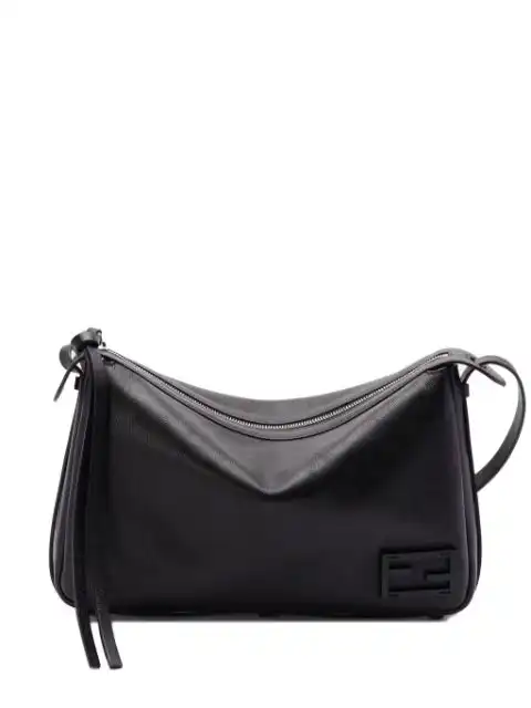 Affordable FENDI Simply shoulder bag