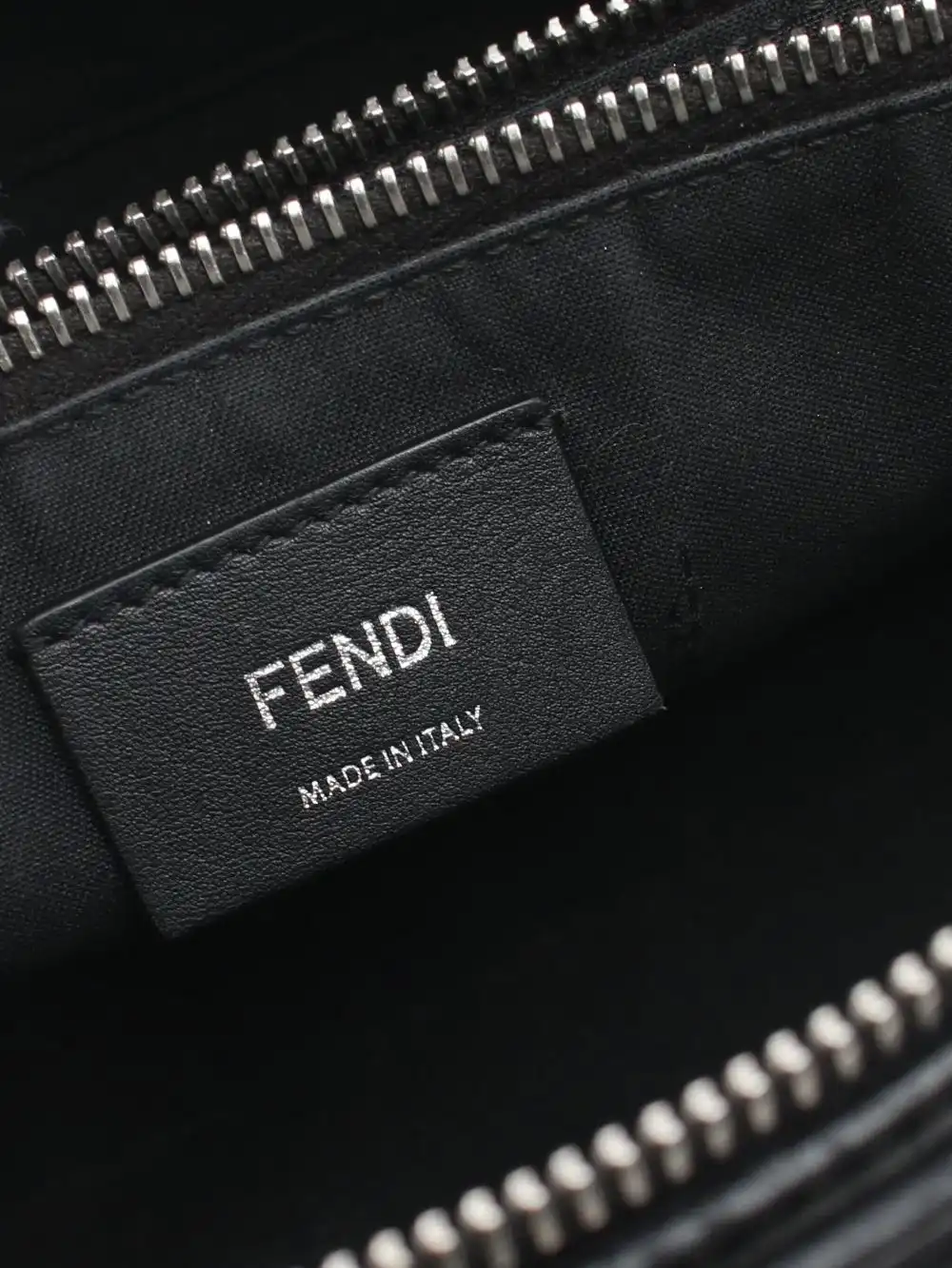 Affordable Fendi 2000s medium By The Way shoulder bag