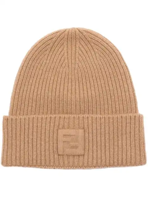 FENDI logo-embroidered beanie