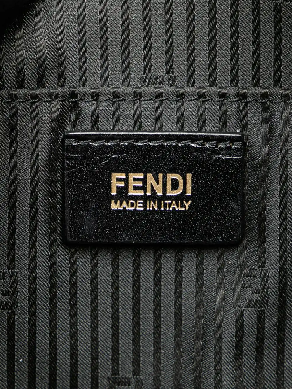 Affordable Fendi 2000-2010 Canvas Leopard Mia crossbody bag