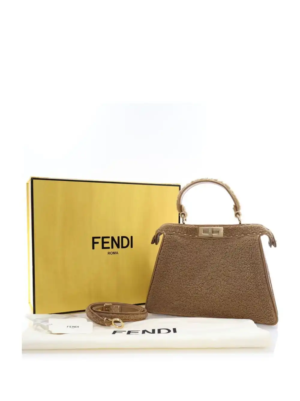 Affordable Fendi 2020-2024 Medium Shearling Peekabo ISeeU satchel