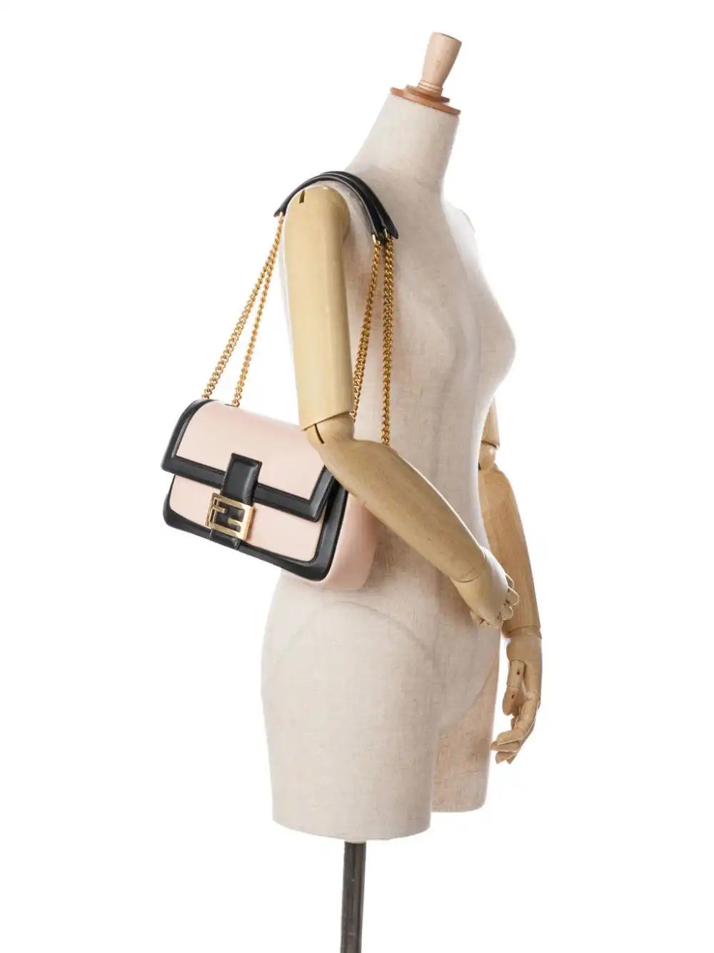 Affordable Fendi 2010-2023 Bicolor Leather Chain Midi baguette shoulder bag