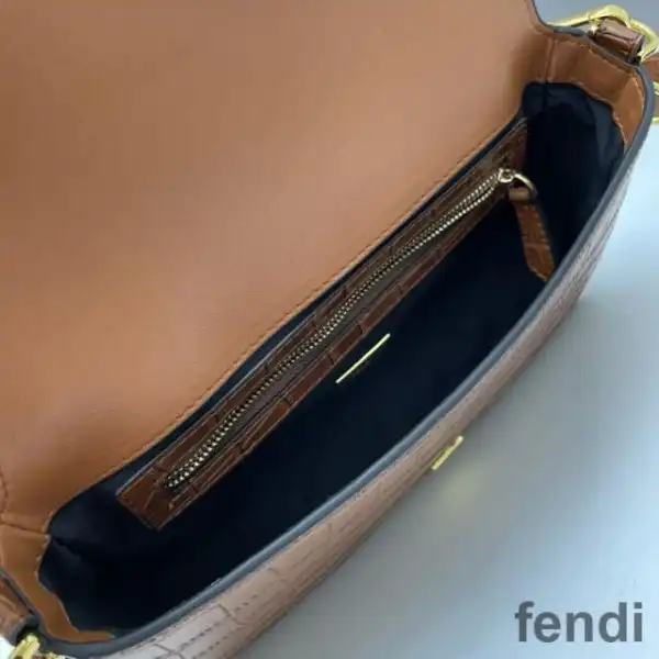 Affordable Fendi Baguette Bag In Crocodile Leather Brown