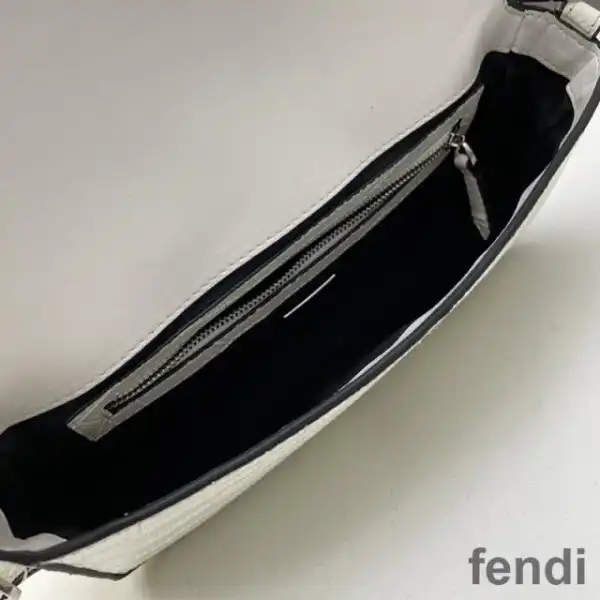 Affordable Fendi Baguette Bag In Crocodile Leather White