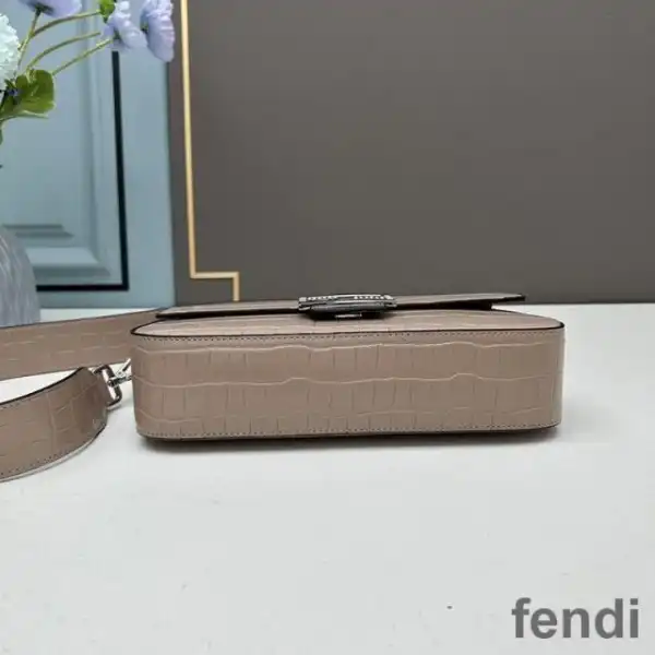 Affordable Fendi Baguette Re-Edition Bag In Crocodile Leather Apricot