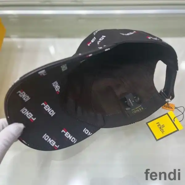 Affordable Fendi Baseball Cap In Fendi Roma Motif Canvas Black