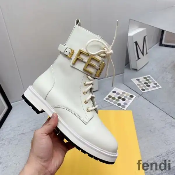 Affordable Fendi Fendigraphy Combat Boots Women Leather White