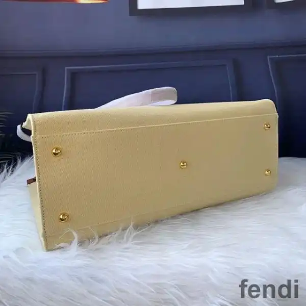 Affordable Fendi Medium Peekaboo X-Tote In ROMA Logo Canvas Apricot