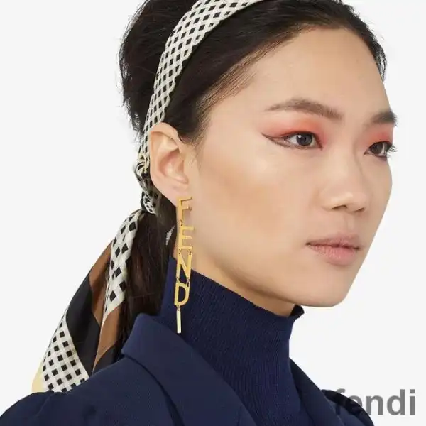 Affordable Fendi Signature Drop Earrings In Metal Gold