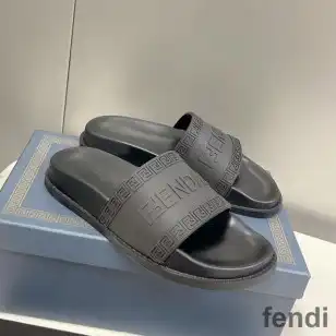 Fendi Signature Slides Unisex Fendace Logo Rubber Black