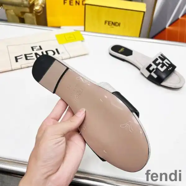 Affordable Fendi Signature Slides Women Canvas and Leather Black