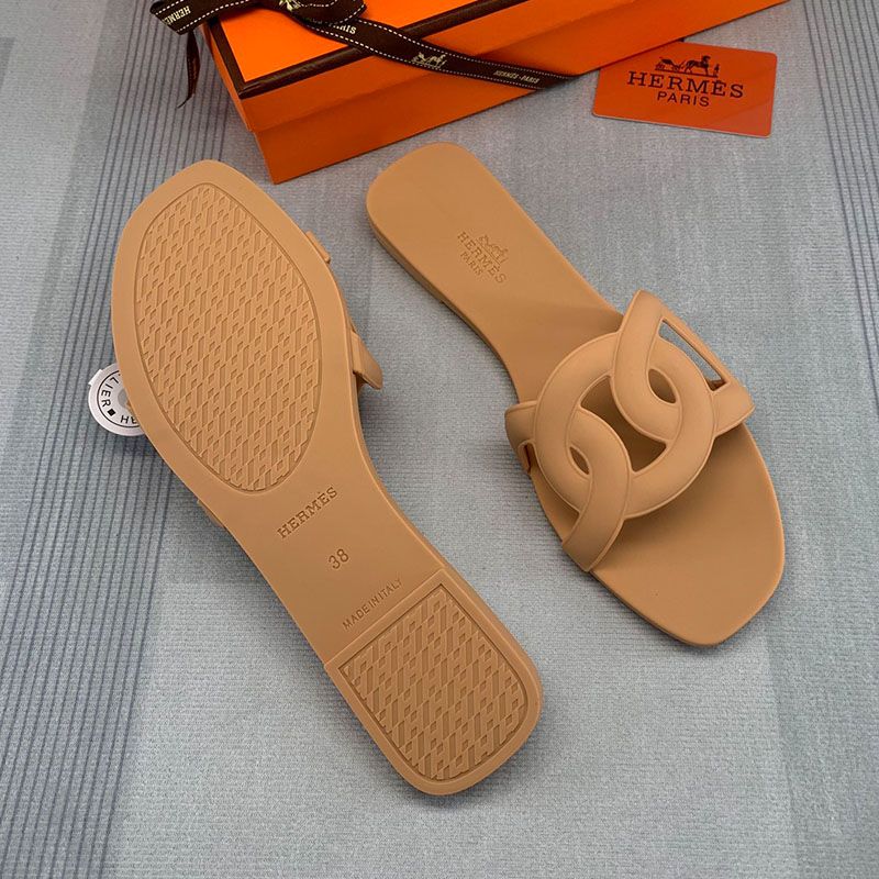 Hermes Aloha Slides Women Rubber with Chaine D'ancre In Khaki