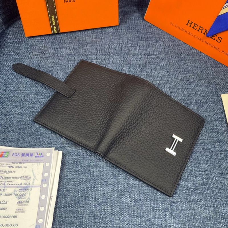 Hermes Bearn Compact Wallet Togo Leather Palladium Hardware In Black