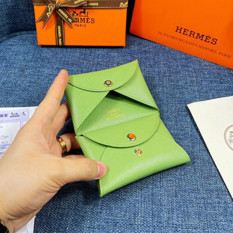 Hermes Calvi Card Holder Epsom Leather Gold Hardware In Green