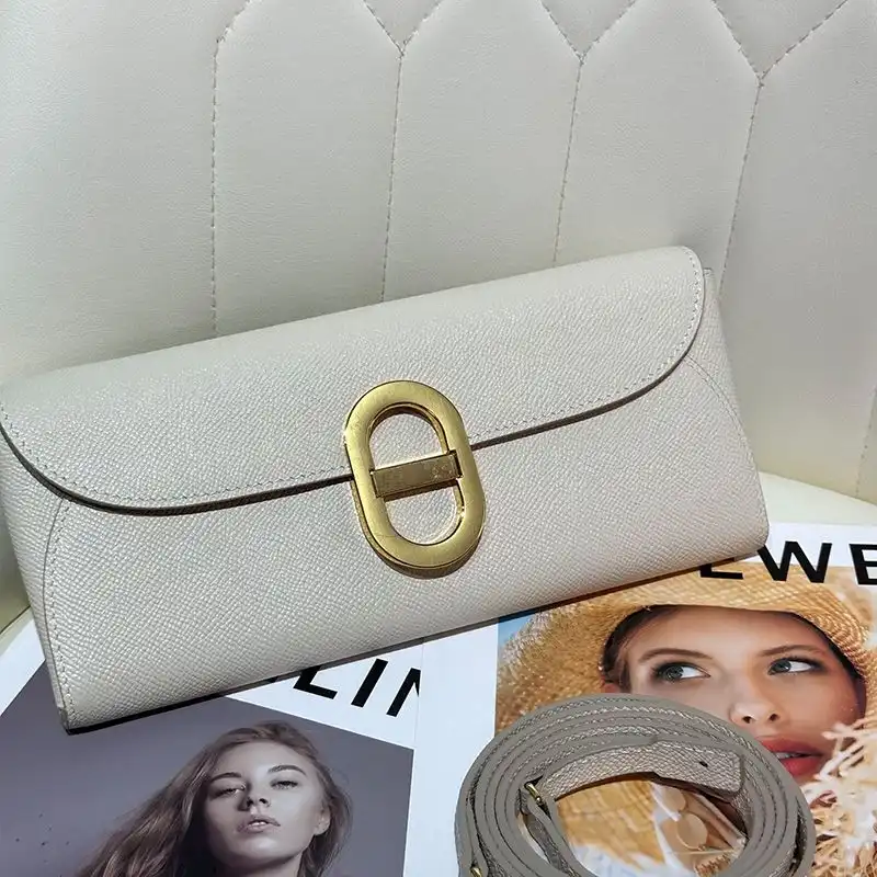 Hermes Chaine d'Ancre To Go Wallet Epsom Leather Gold Hardware In White