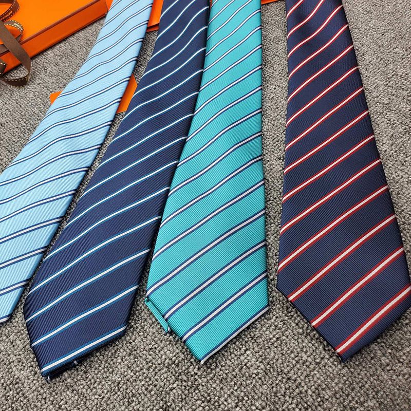 Hermes Club Maillons Ties