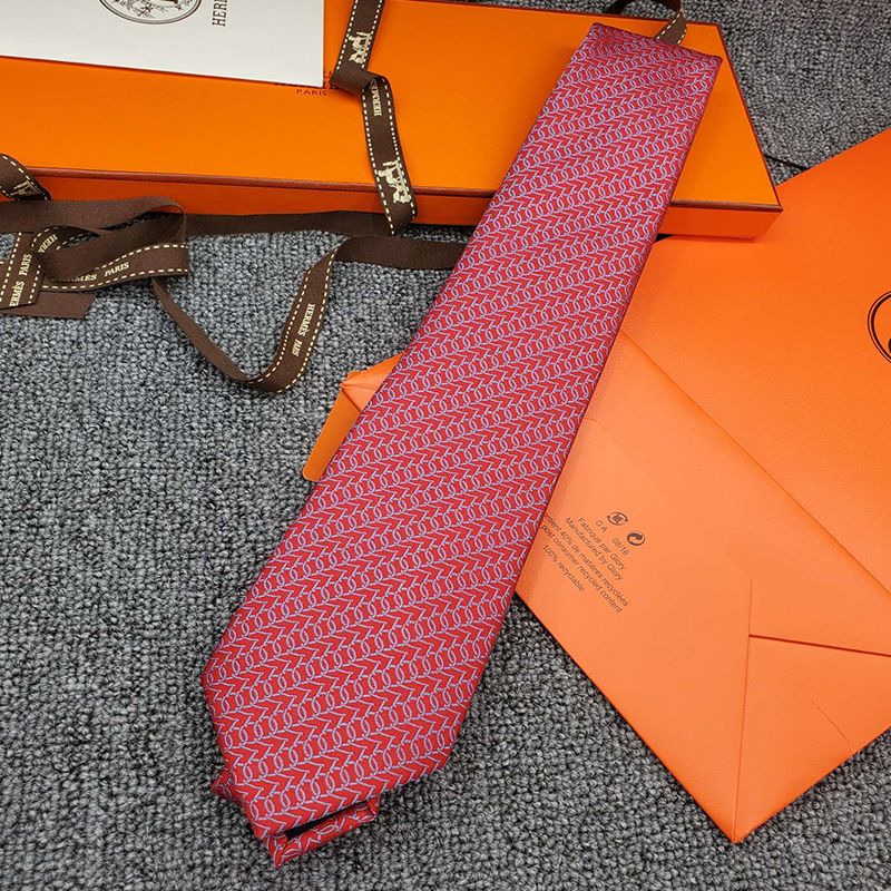 Hermes Club Silk Mix Tie In Red