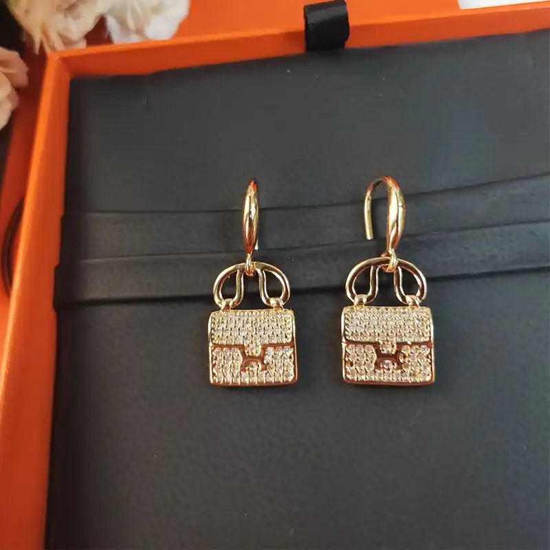 Affordable Hermes Constance Amulette Earrings With Crystal Gold