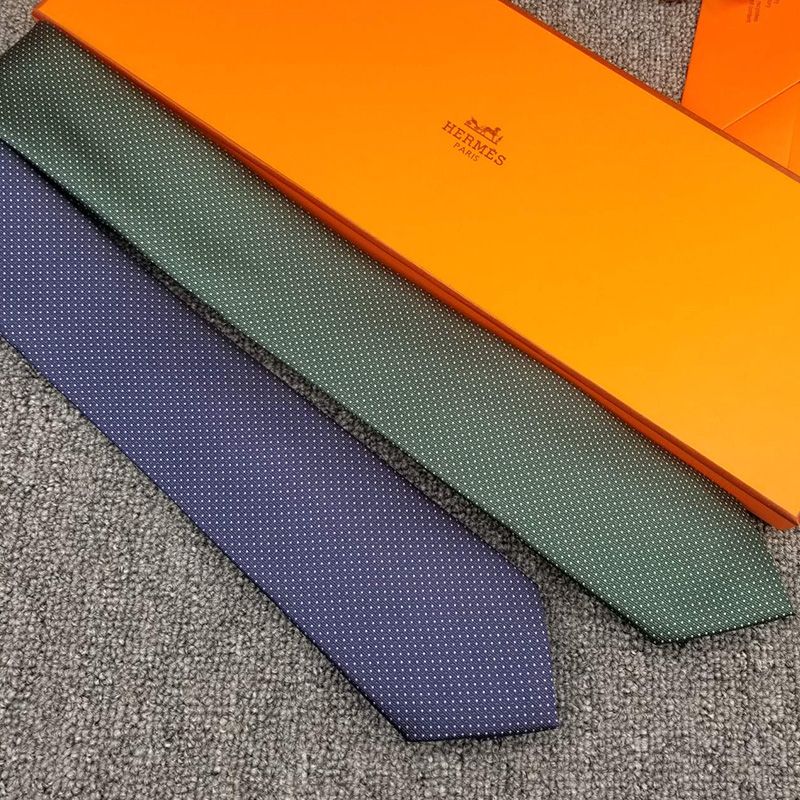 Hermes Digital H Tie In Green