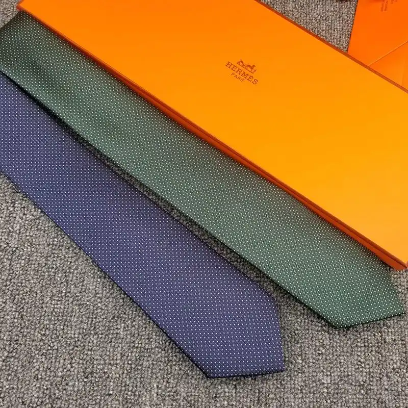 Affordable Hermes Digital H Tie In Green