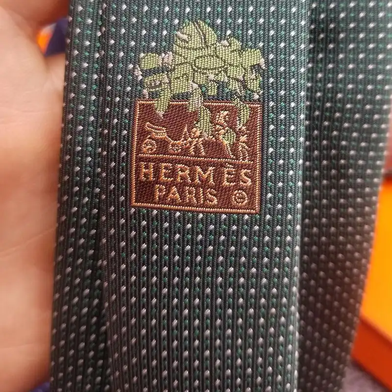 Affordable Hermes Digital H Tie In Green