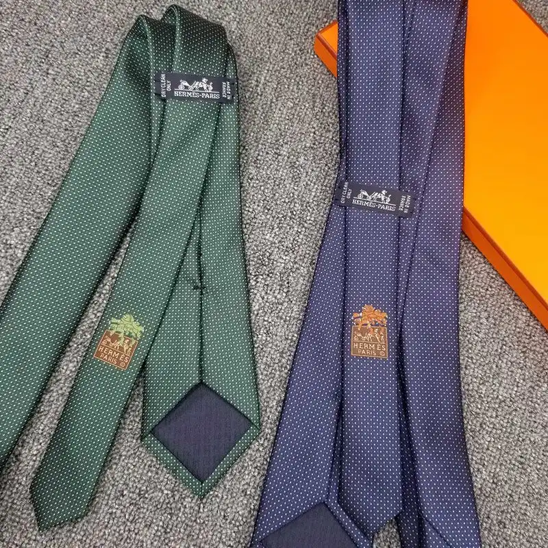 Affordable Hermes Digital H Tie In Green