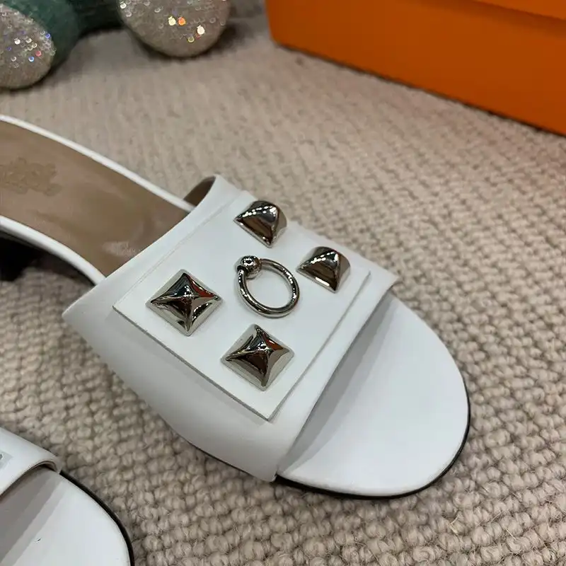 Affordable Hermes Dreamy Heeled Slides Women Calfskin In white