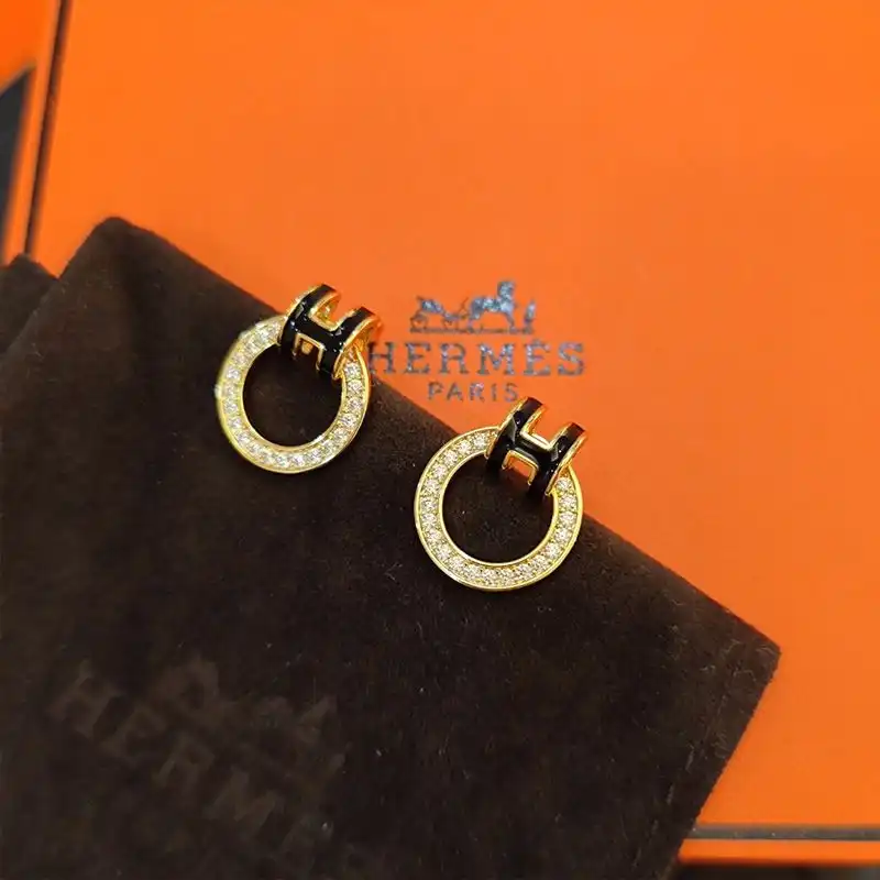 Cheap Hermes Enamel H Round Earrings With Crystal