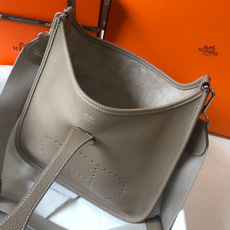 Hermes Evelyne Bag Clemence Leather Palladium Hardware In Khaki