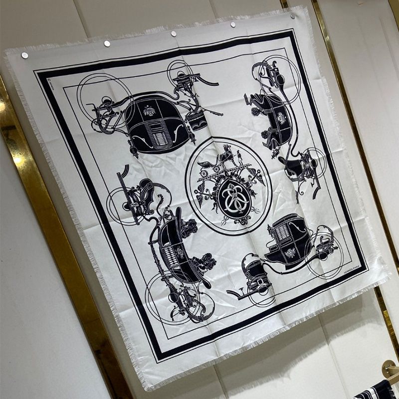 Hermes Ex-Libris Fringed Scarf 90 In White