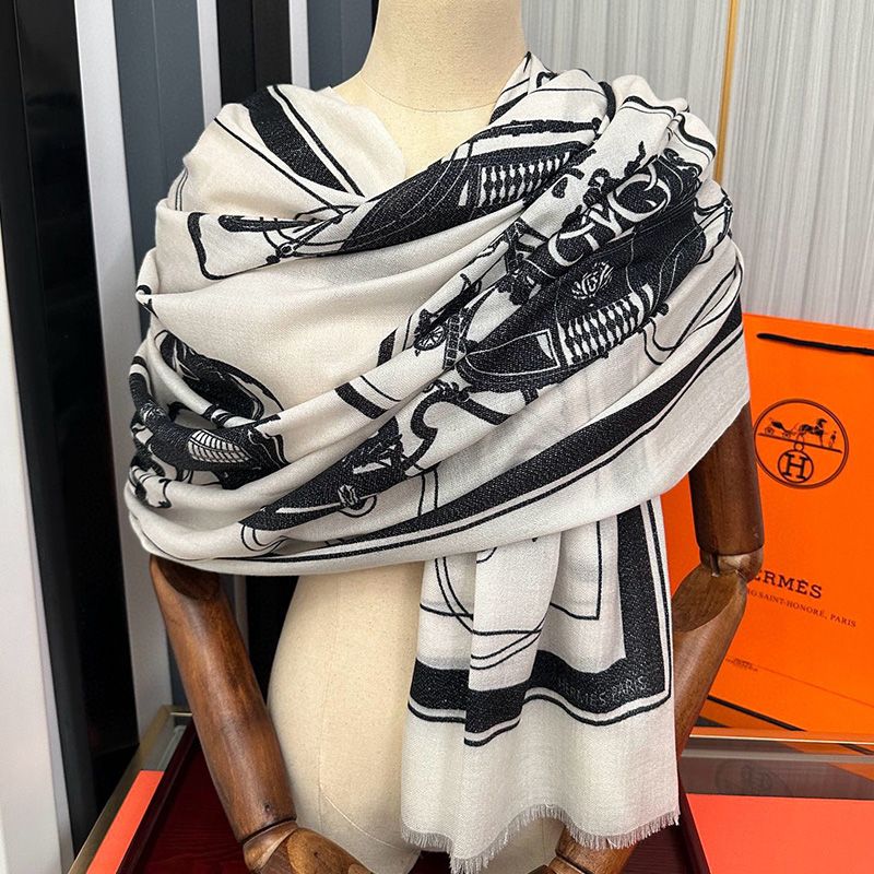 Hermes Ex-Libris Fringed Scarf In White