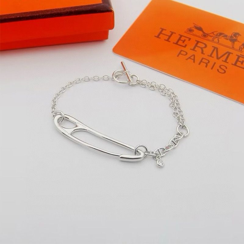 Hermes File Dor Bracelets